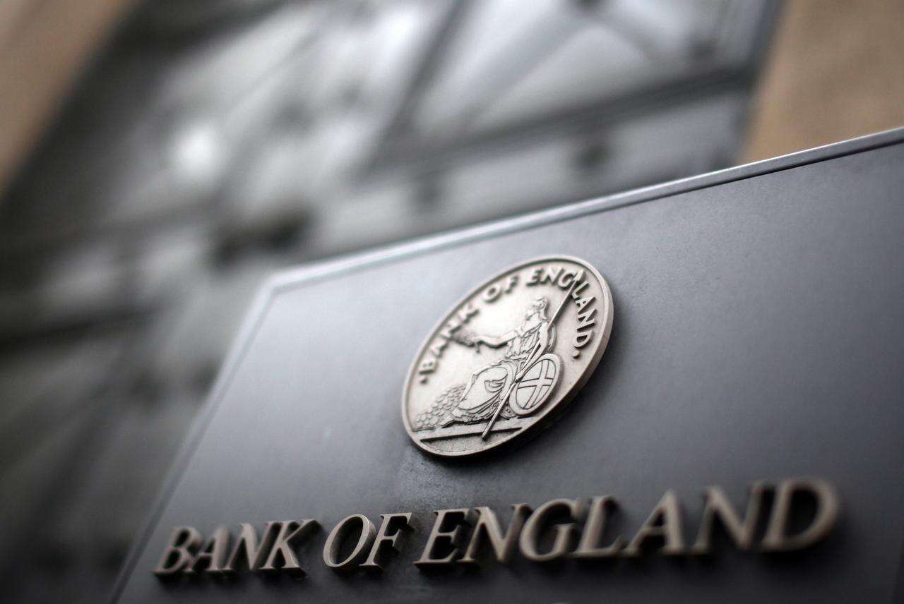 British economy set to fall into recession by year-end as rates rise to ...