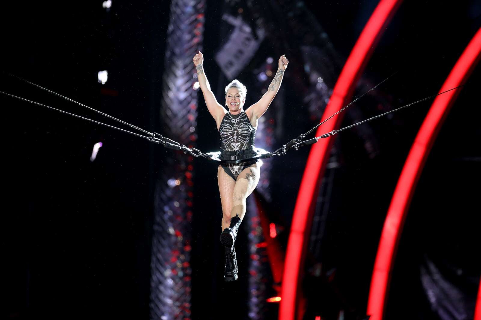 Gig of the Week: Pink gives a jaw-dropping, rip-roaring performance at ...