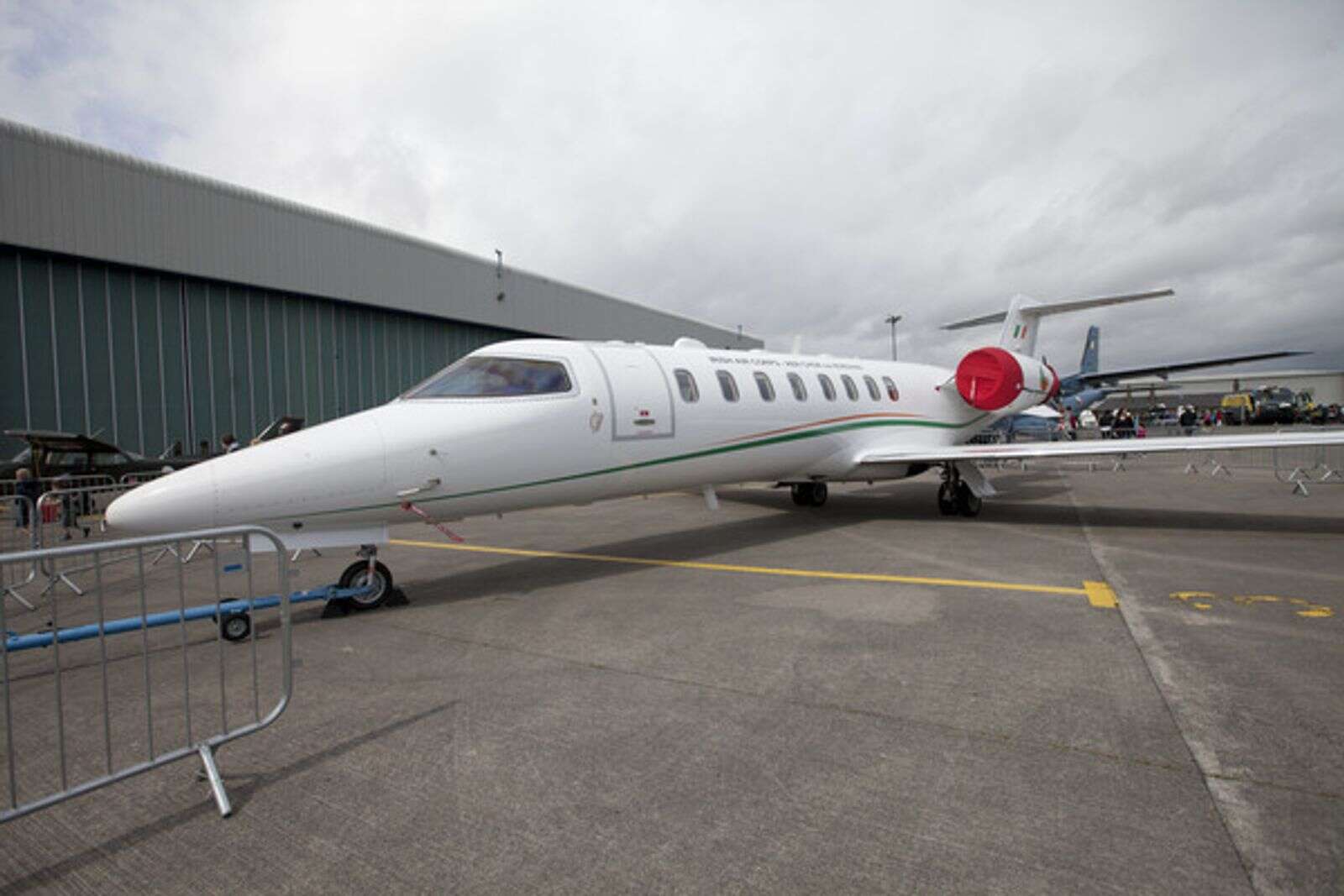 Government offers €3.2 million contract for ministerial jets | Business ...
