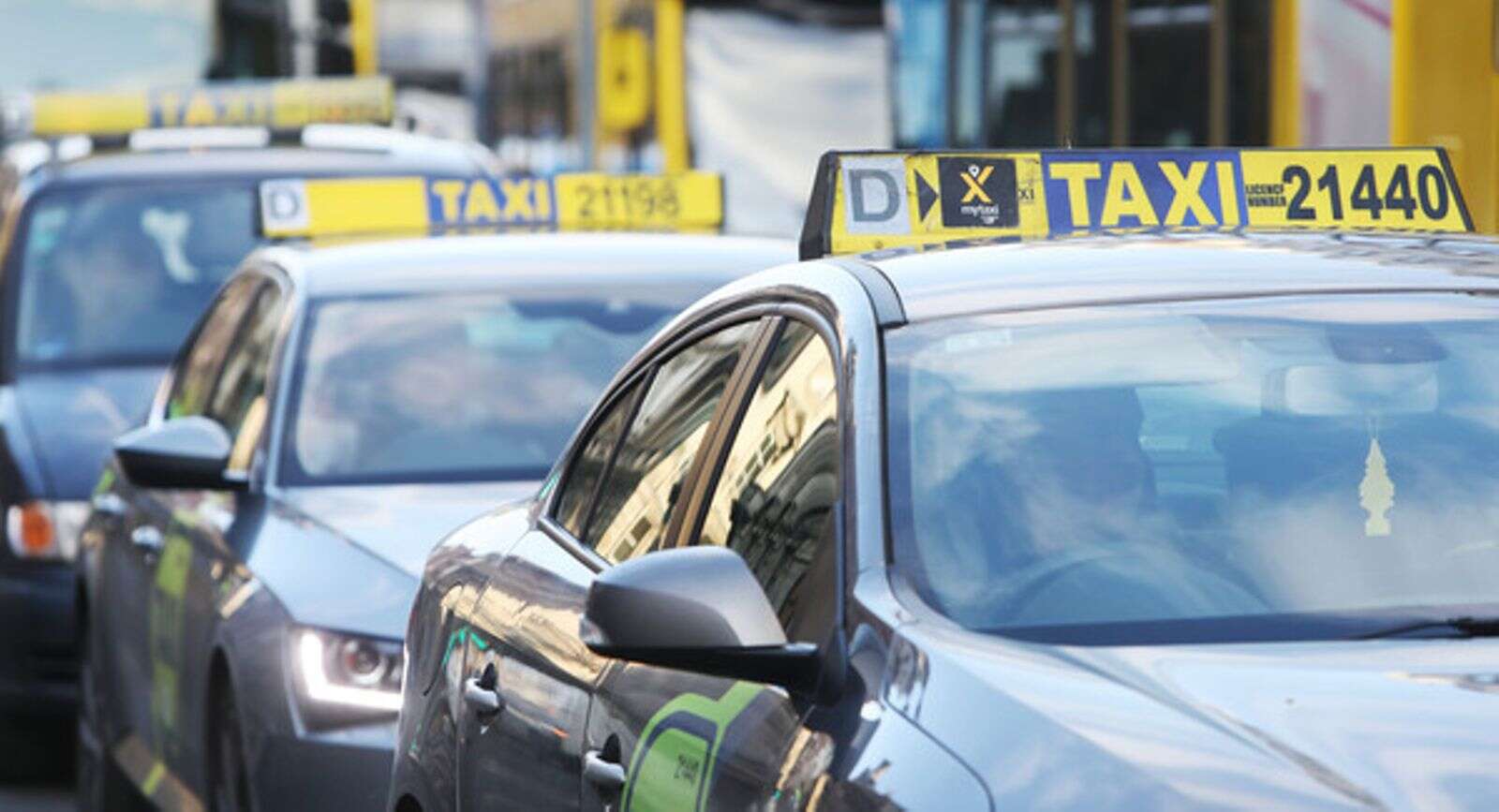 Government was right to block Uber but Dublin taxis must up their