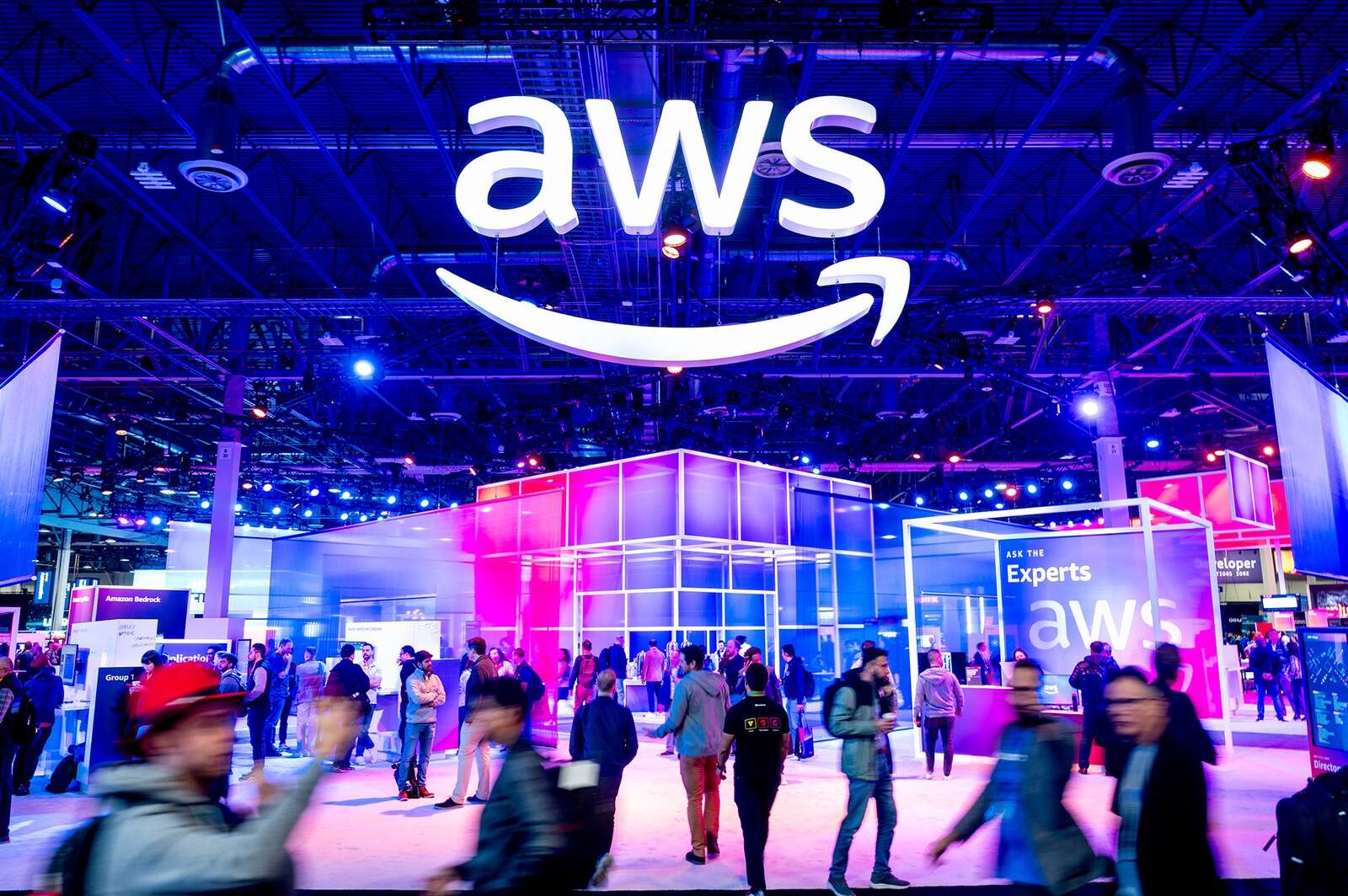 Top Tech Jobs: ServiceNow, AWS and Stripe are among those hiring