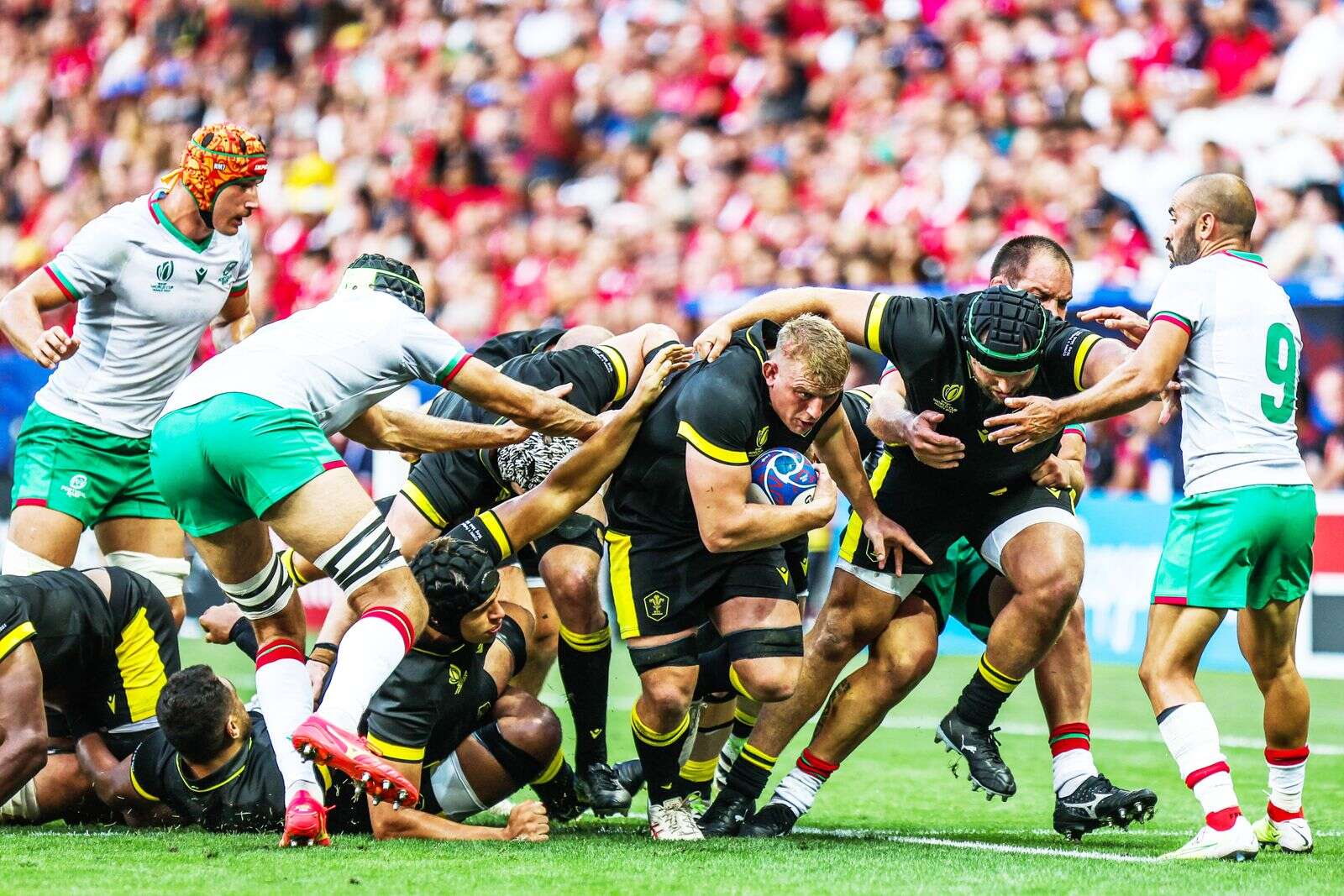 Clash of stumbling rugby giants has huge implications for loser ...