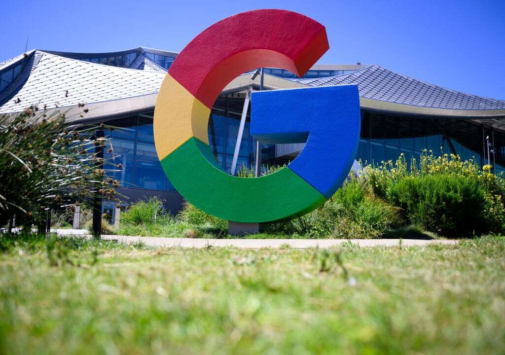 Alphabet Investors