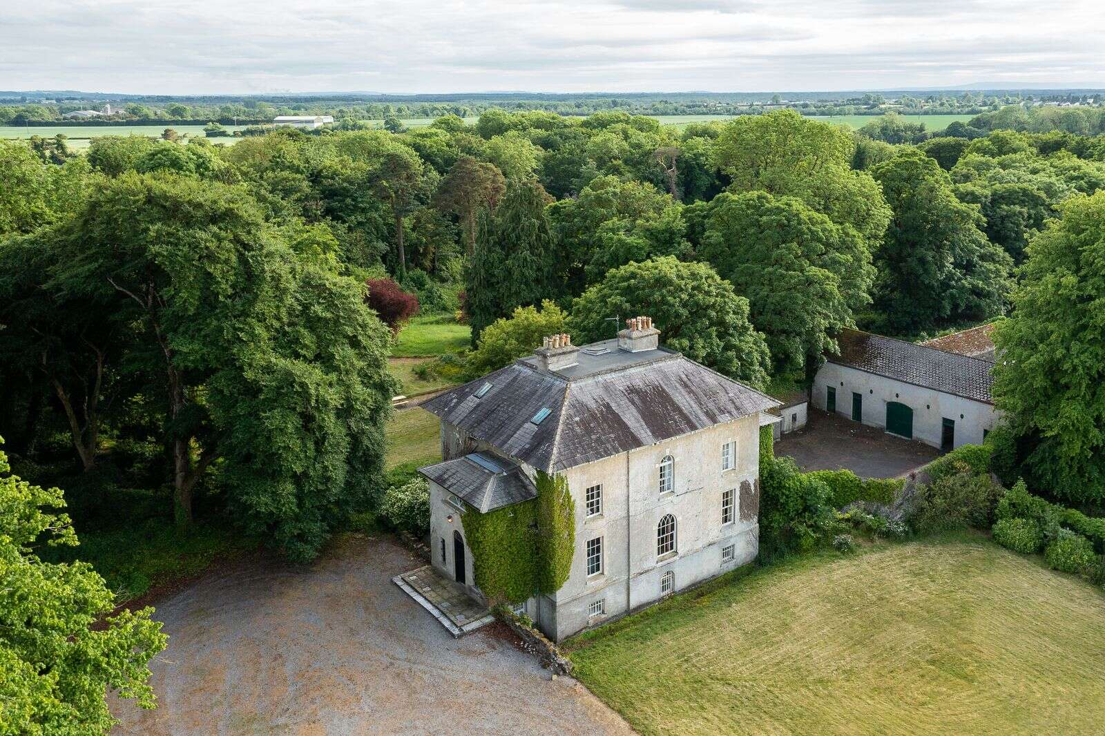home on 345acres in Kildare sells for over €3 million Business Post
