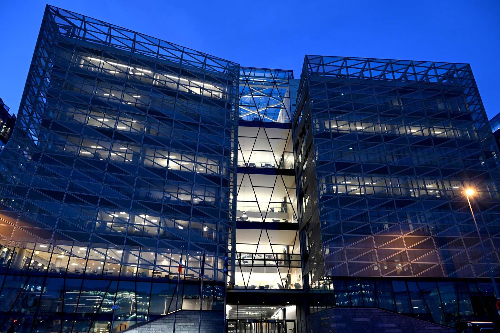 ireland-s-highest-paid-banker-earned-over-24-million-in-2022