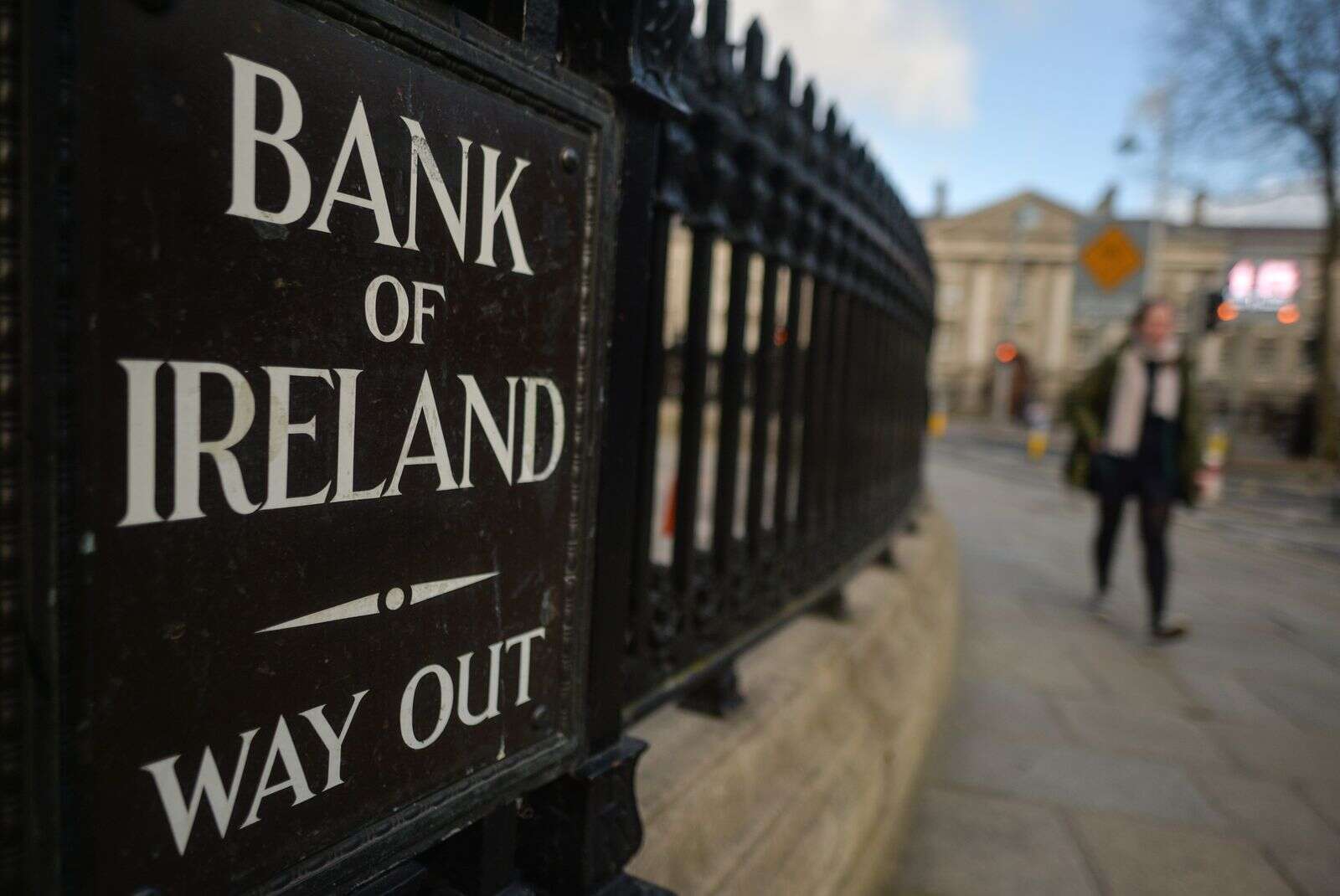 Bank of Ireland says bonus caps stop it competing for top overseas talent - Vimarsana News