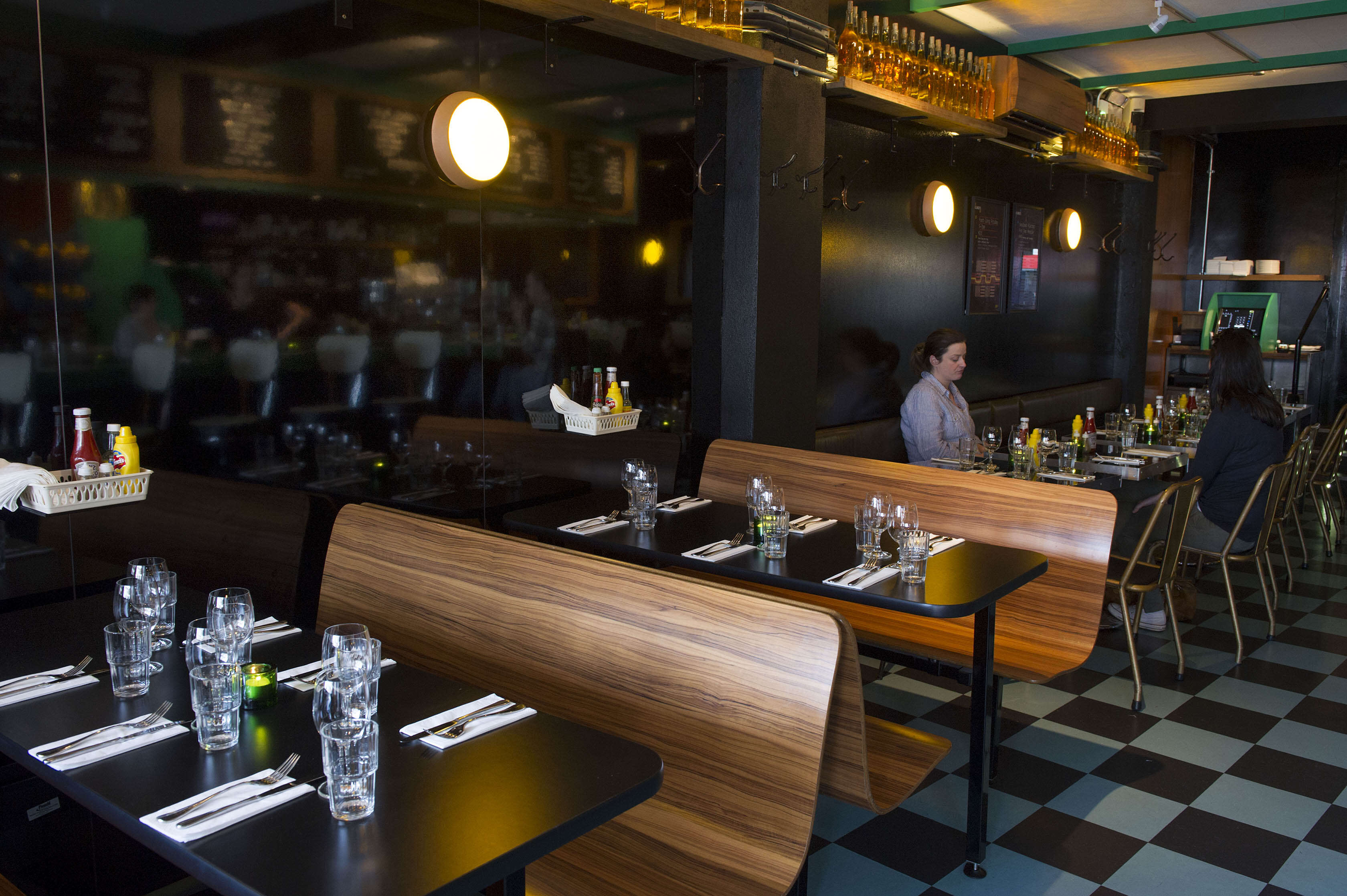 restaurateur-john-farrell-to-close-dilllinger-s-in-ranelagh-after-15