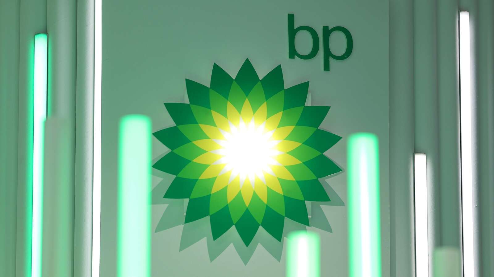 Striking oil: BP reports earnings impact of Iran war