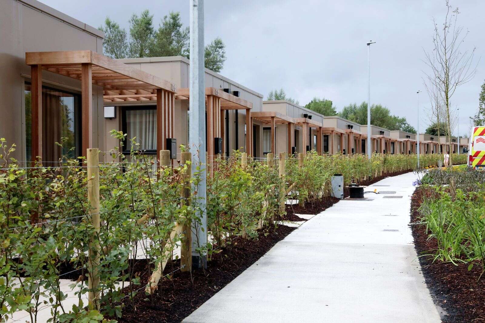 Modular housing for Ukrainian refugees falls short of target | Business ...