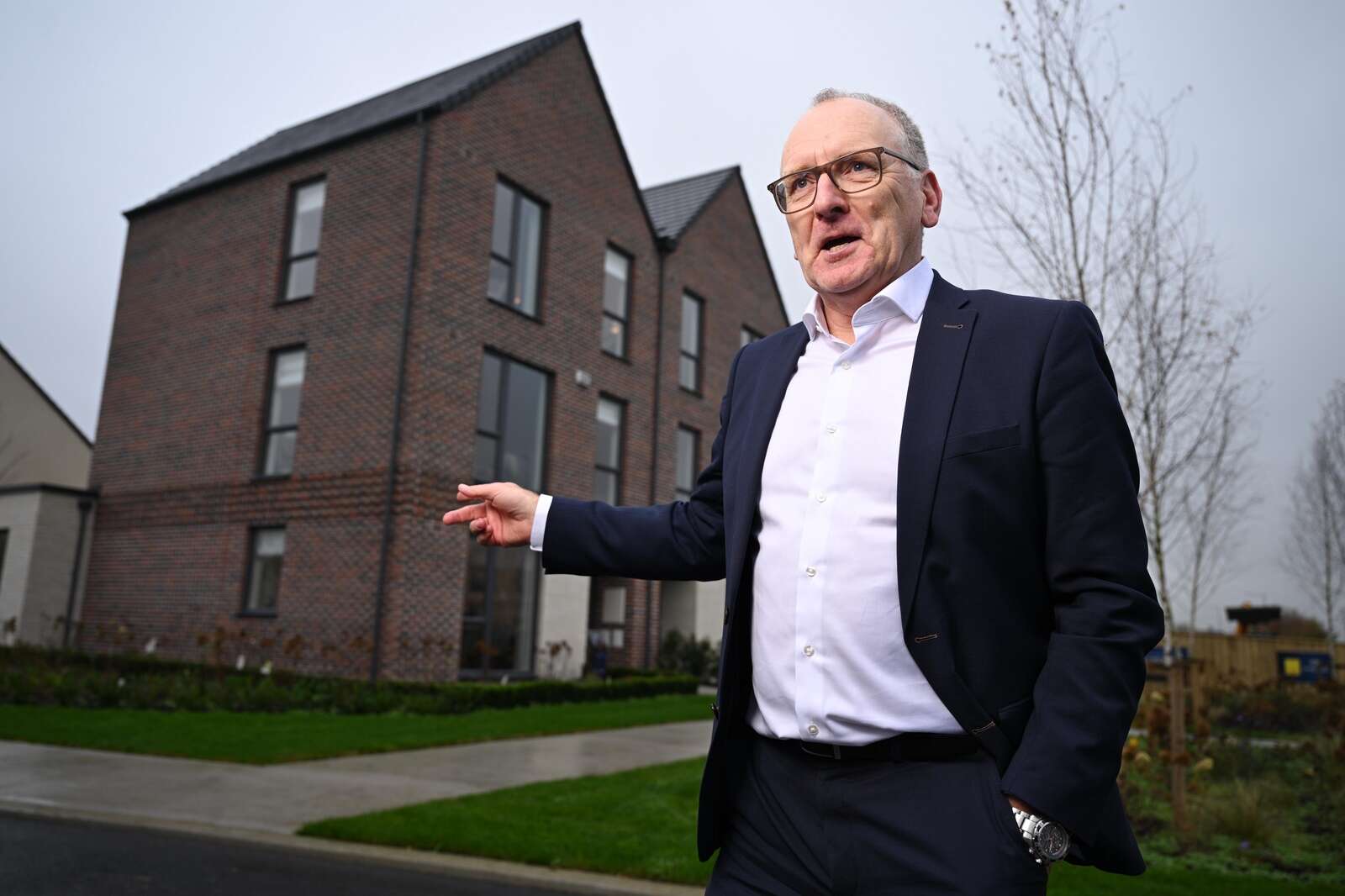 Construction Wage Cuts Loom as Planning Delays Escalate Housing Crisis