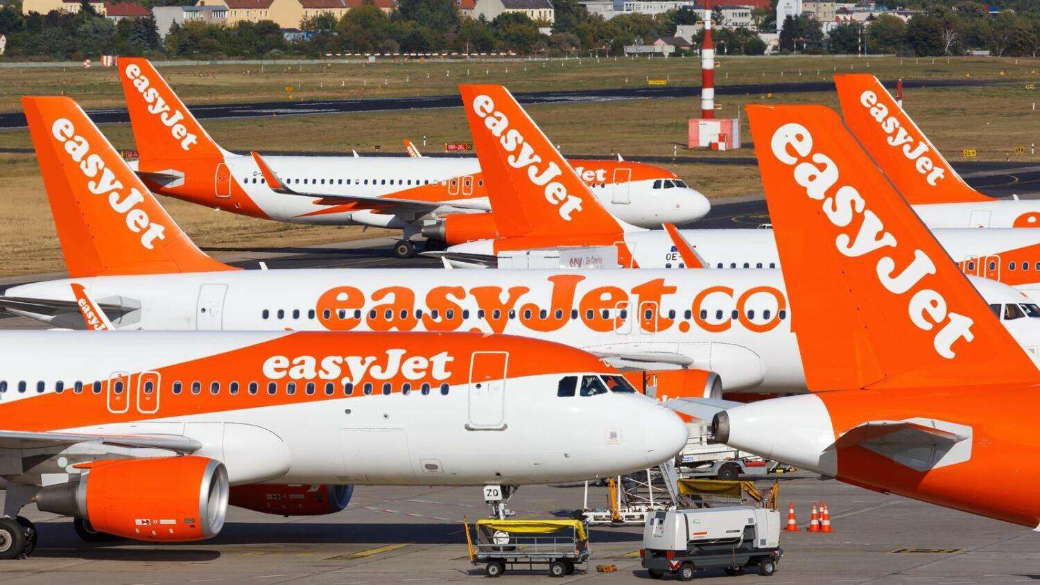 EasyJet reports Q1 loss of £126m, but says summer bookings are ...