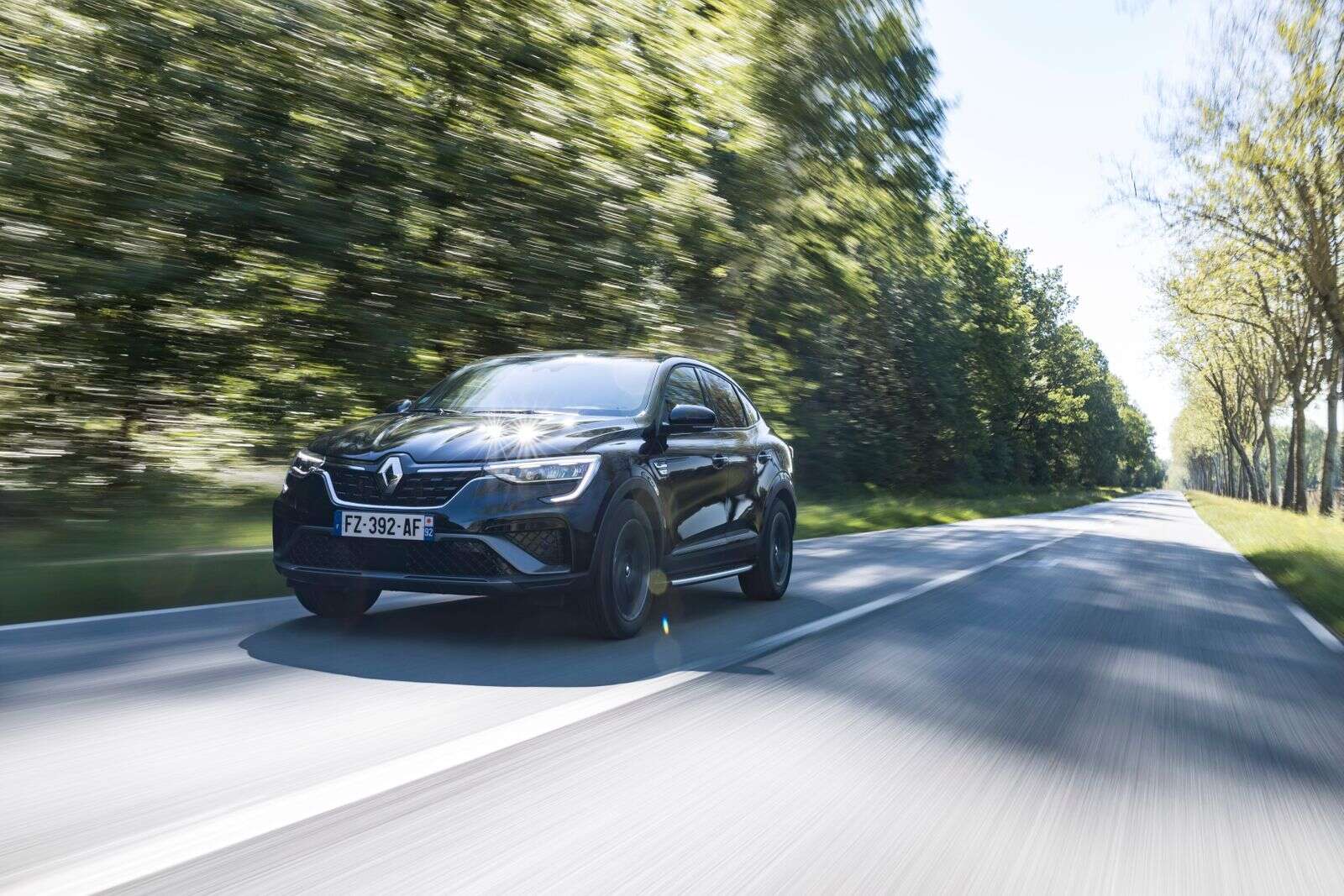 Test drive: Renault’s hybrid Arkana bridges the crossover class divide