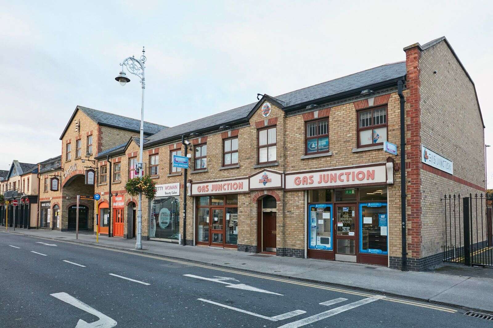 Finglas retail units with office suite on sale for €1.2 million Business Post