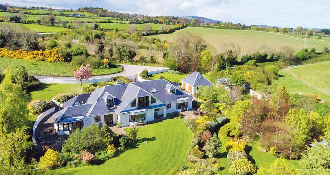 Sixbed home with glorious gardens in Newtownmountkennedy for €775,000