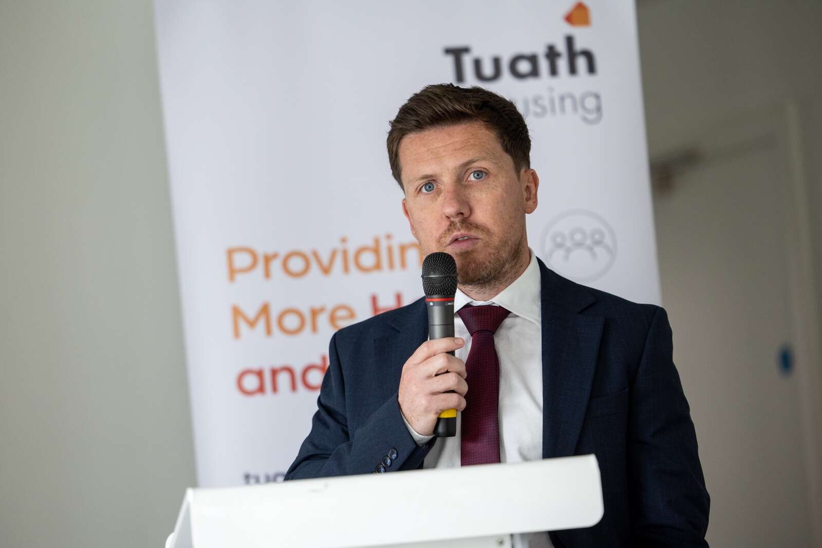 Tuath Housing behält A+ Rating von Fitch.