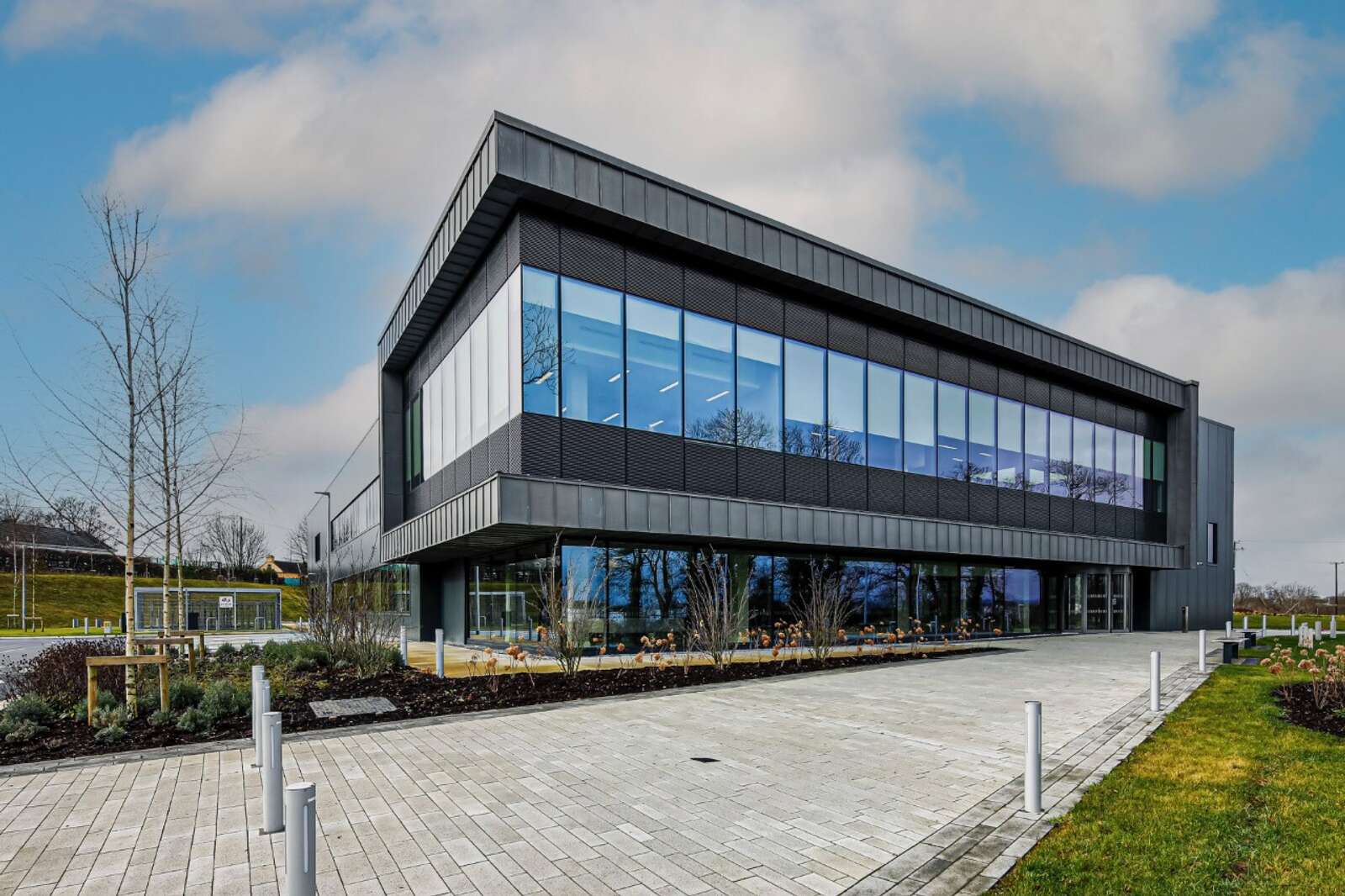 World-class €40m centre Digital Manufacturing Ireland opened in ...