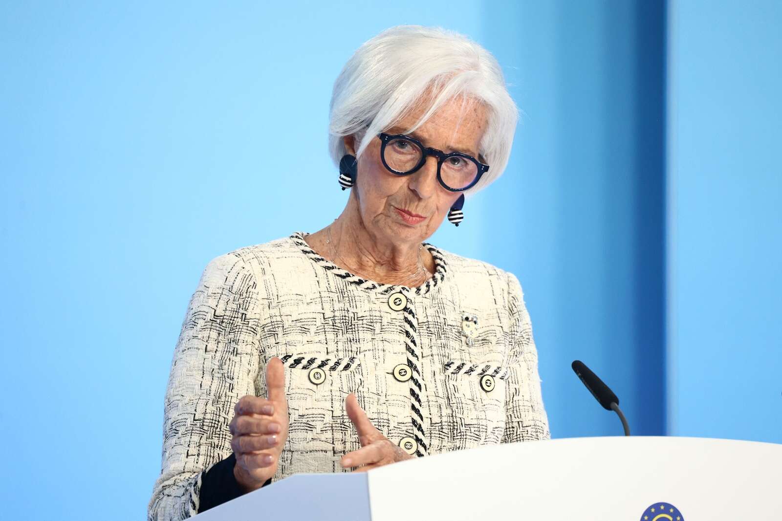 Lagarde kündigt neue Inflationsbelastung für Europa an