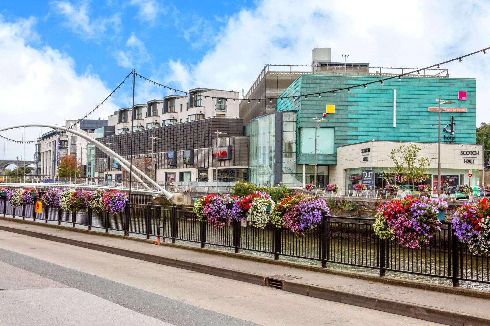 Drogheda shopping centre comes to market for €21m Business Post