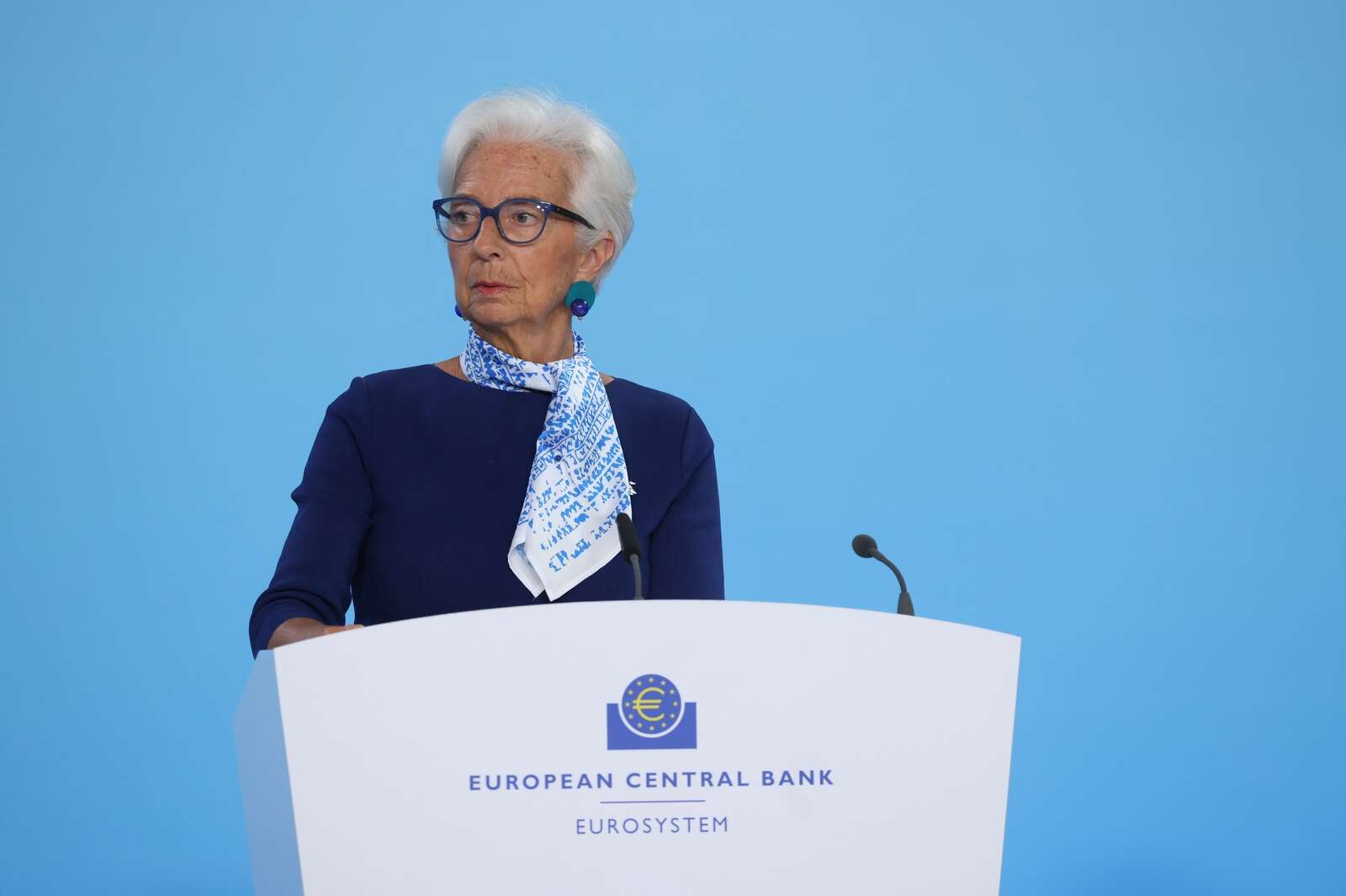 ECB’s Christine Lagarde advocates for ‘wait and watch’ approach to rate ...