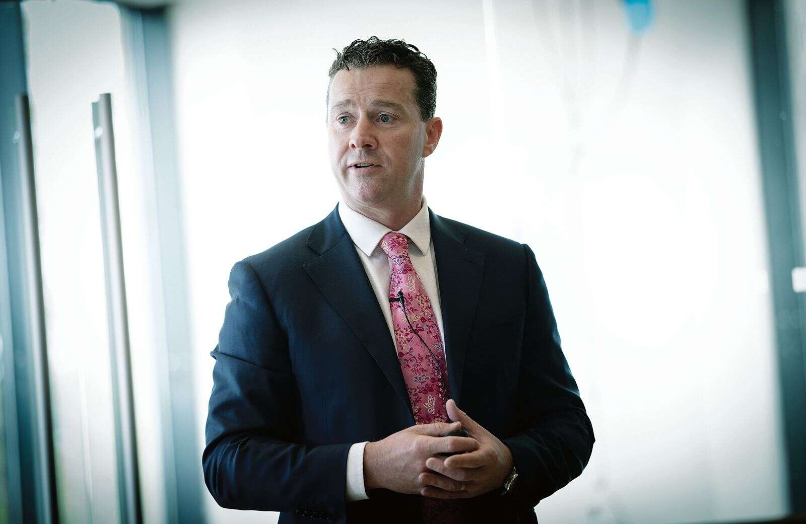 Markets open: Ryanair recovers as Kingspan slips in mixed start for Irish stocks