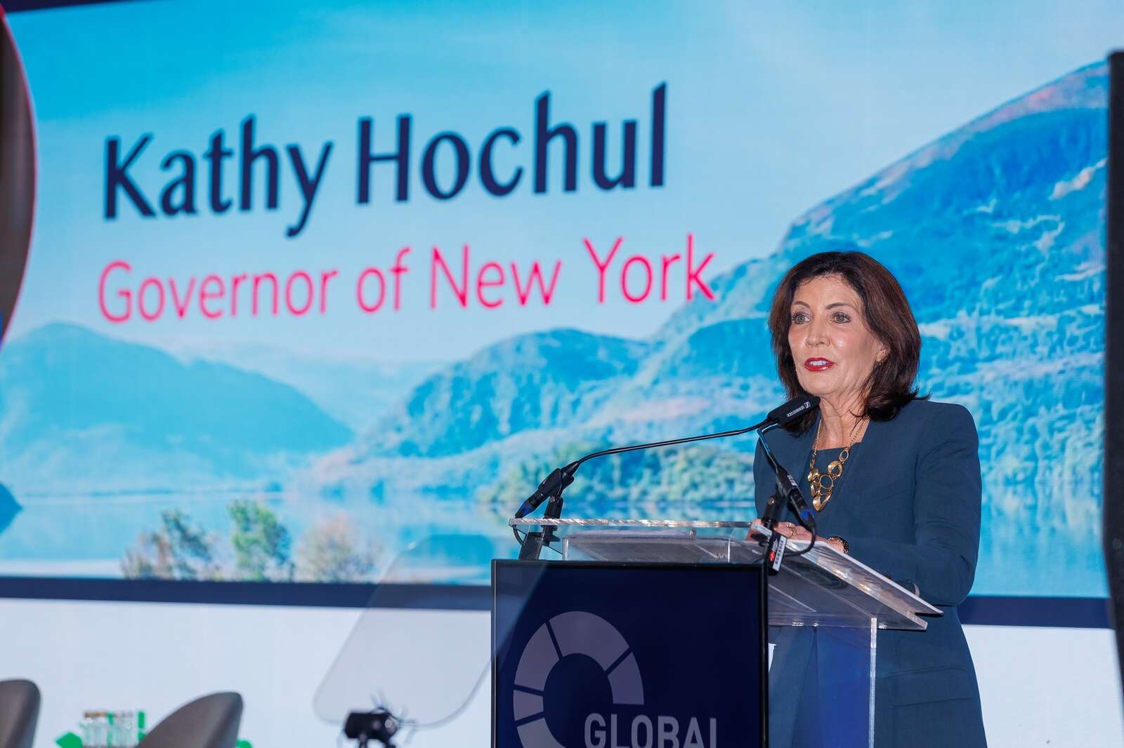 Governments must consider emergency powers to prevent cities from being hallowed out, says NY Govern - Vimarsana News