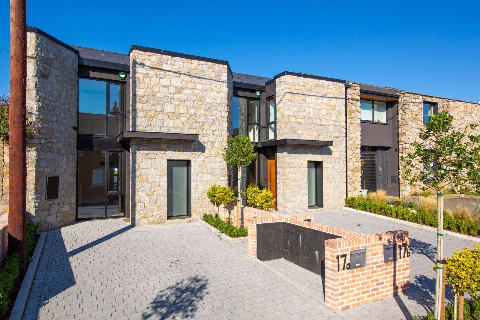 Two perfect peas in a pod on a quiet Blackrock road Business Post