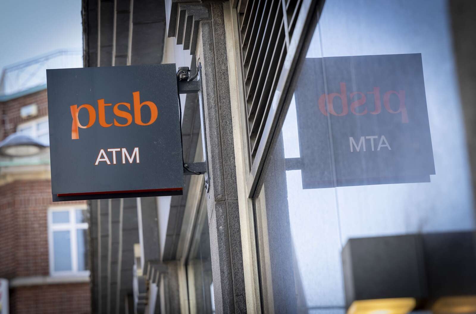 Axis says PTSB failed smaller shareholders in Bawag sale