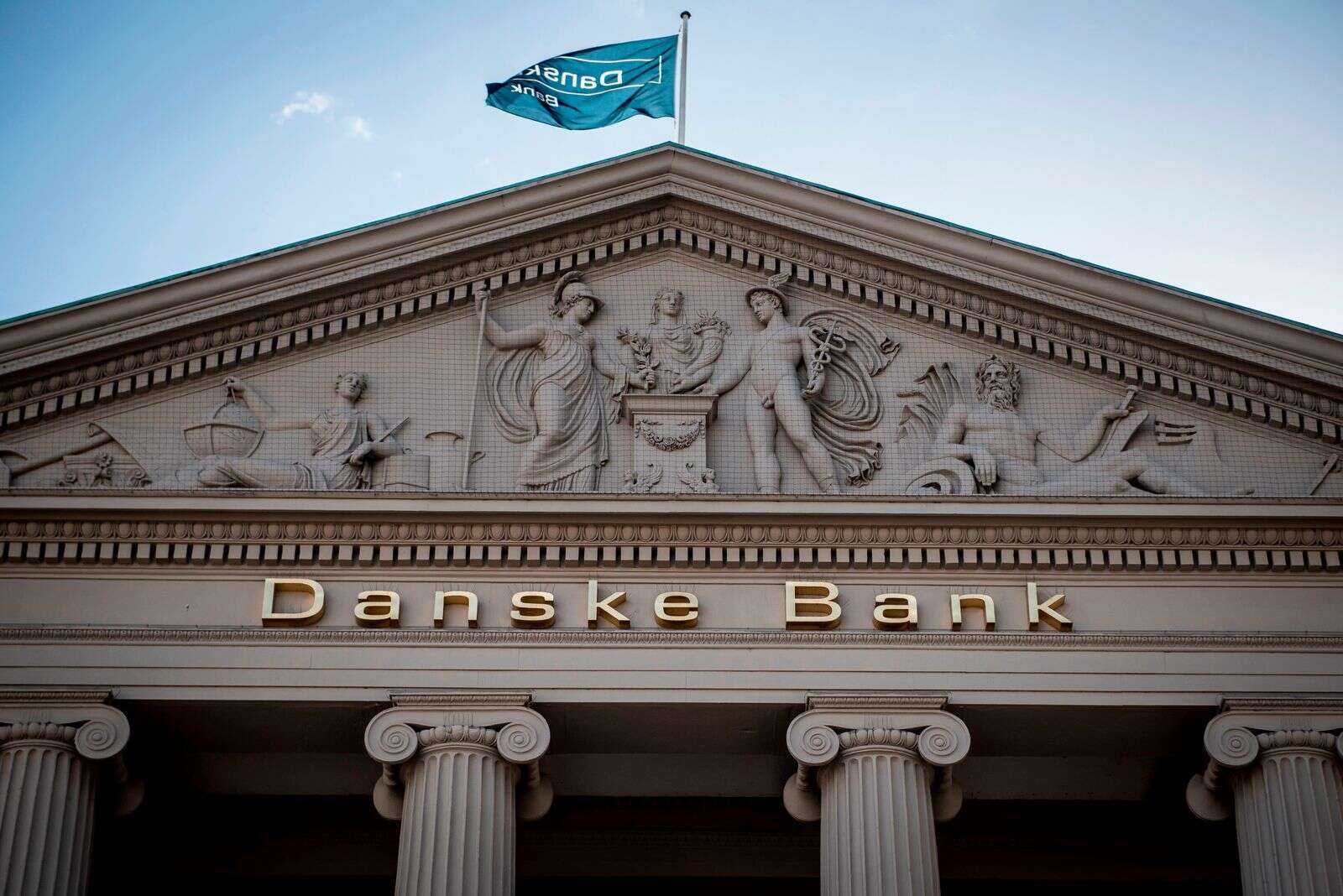 Danske Bank to pay extraordinary dividend to shareholders